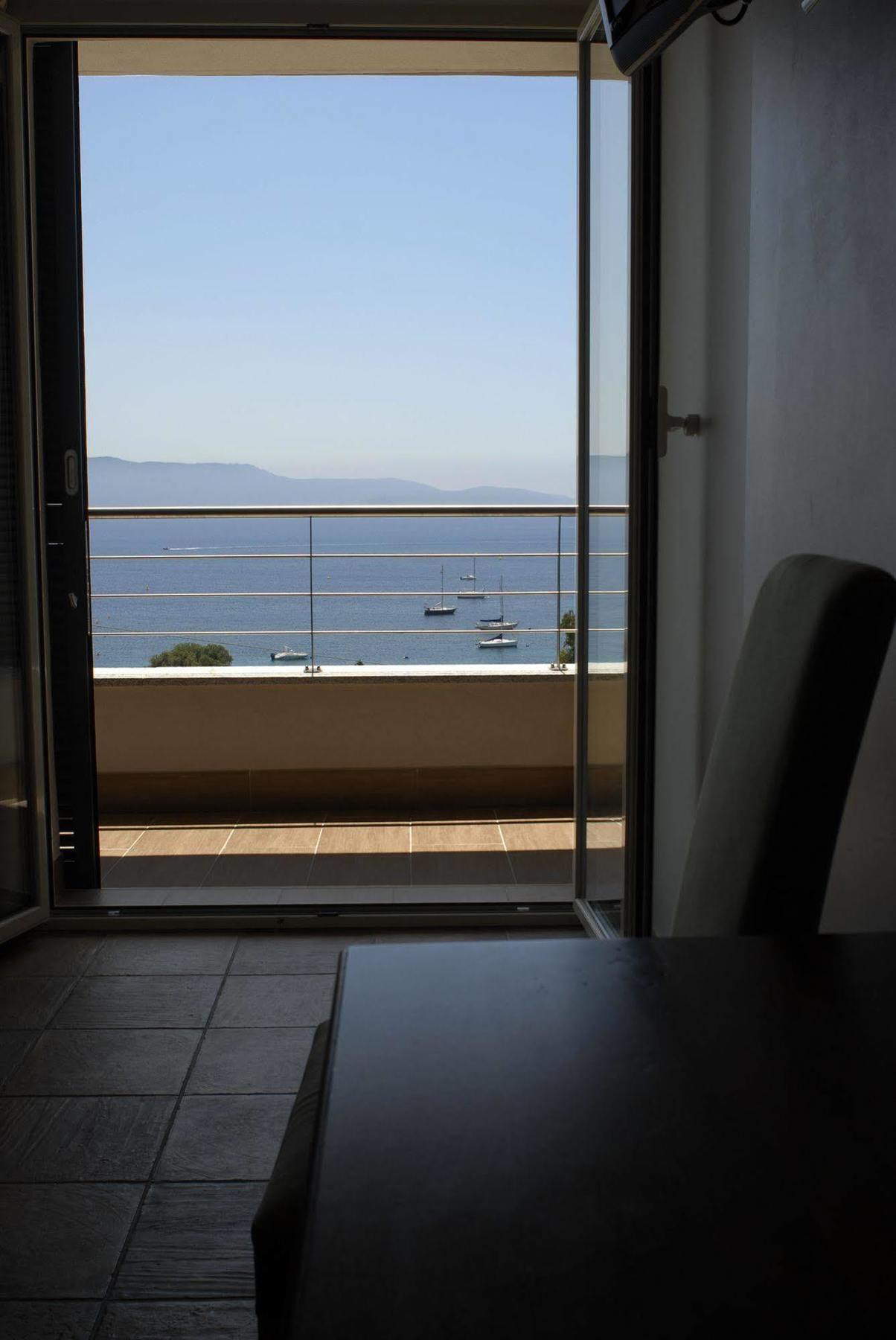 Hotel Les Eucalyptus Porto Pollo Exterior photo